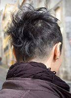 fryzury krótkie - uczesanie damskie z włosów krótkich zdjęcie numer 188